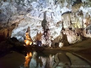Cueva de Vietnam