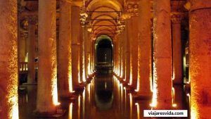 Cisterna-Basílica de Estambul