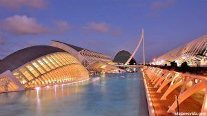 Qué ver en Valencia hoy. El clima, cómo moverse, dónde dormir y comer