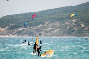Deportes náuticos en Valdevaqueros (Tarifa)