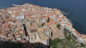Vistas desde la Roca de Cefalu Sicilia