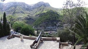 Viejos cañones en Deyá