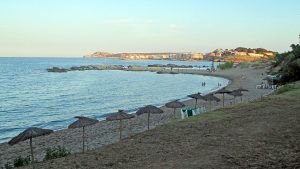 Playa de Las Muscleras junto a Ampurias en la Costa Brava