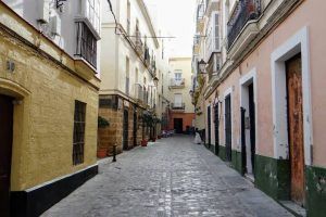 Barrio El Pópulo en Cádiz