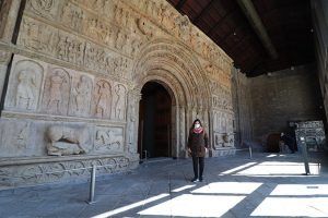 Monasterio de Ripoll y su arco románico.
