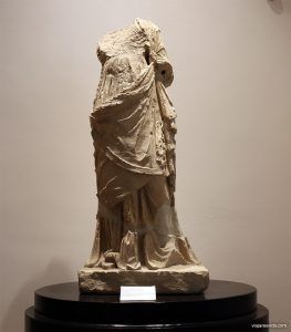 Estatua de diosa griega de Morgantina muy similar a la Dea di Morgantina