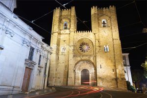 Fachada de la Catedral de la capital de Portugal