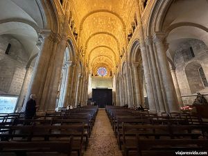 Interior de la Catedral de Lisboa
