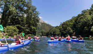 Participantes en el Descenso del Sella