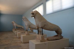 Auténticas estatuas de los leones de Delos