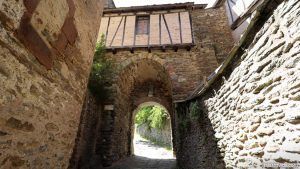 Porte Vinzelle en Conques