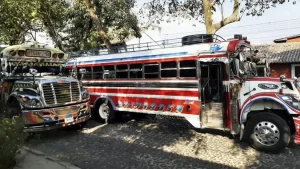 Autobuses de Antigua en Guatemala