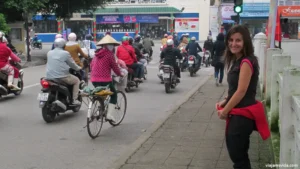 Bicicletas en una calle de Huế
